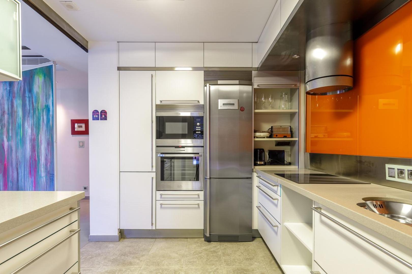 Apartamentos Tribuna Málaga Buitenkant foto