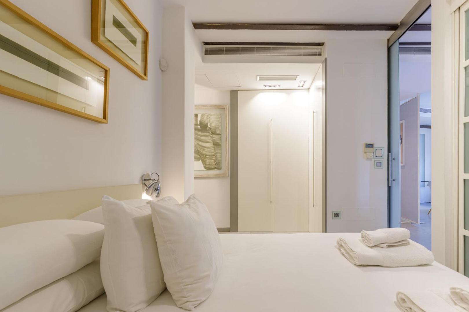 Apartamentos Tribuna Málaga Buitenkant foto