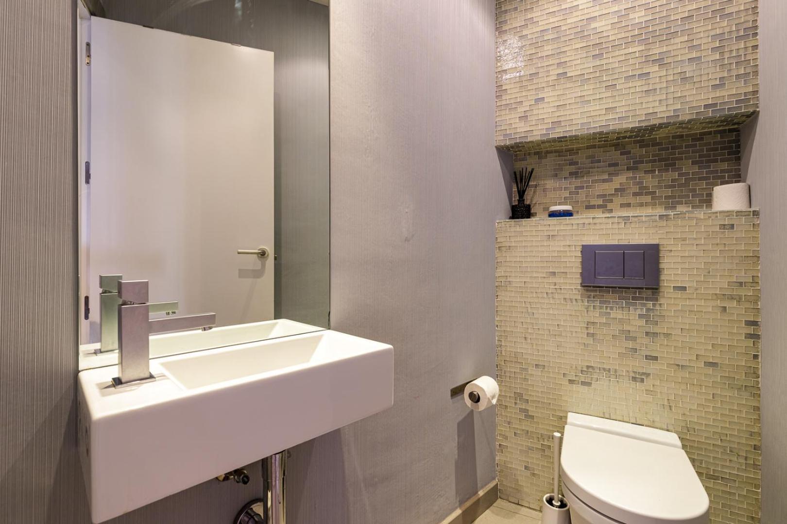 Apartamentos Tribuna Málaga Buitenkant foto
