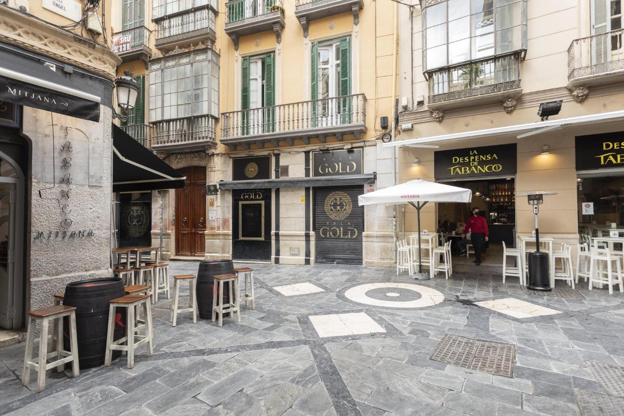 Apartamentos Tribuna Málaga Buitenkant foto