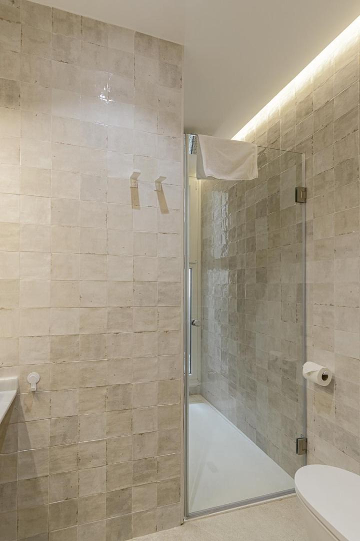 Apartamentos Tribuna Málaga Buitenkant foto